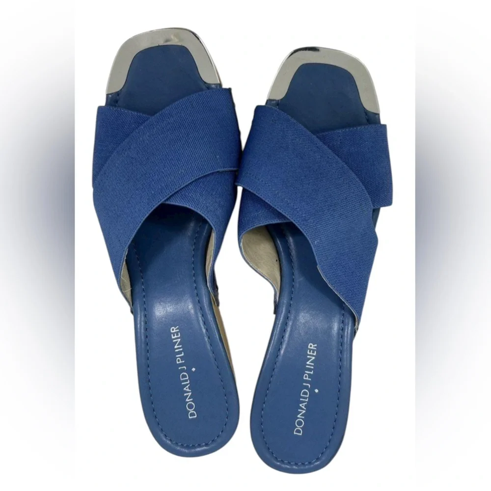 Donald J. Pliner Carra Blue Denim Studded Platform Wedge Summer Sandals 8.5